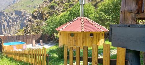 Kazbegi Cabin | Gveleti Mountain Lodges Kazbegi