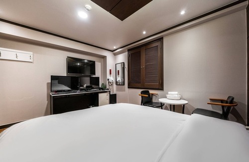 Gwangju Hotel | Gwangju Gonjiam M