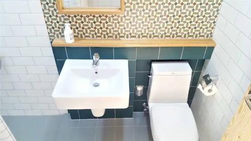 Andeok House | Gwarangpelong Minbak Jeju Couple Family Private House
