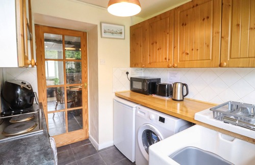 Bodorgan Cottage | Gwenallt