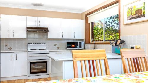 Umina Beach House | Gwendolen Cottage - Umina Beach
