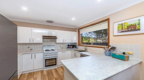 Umina Beach House | Gwendolen Cottage - Umina Beach