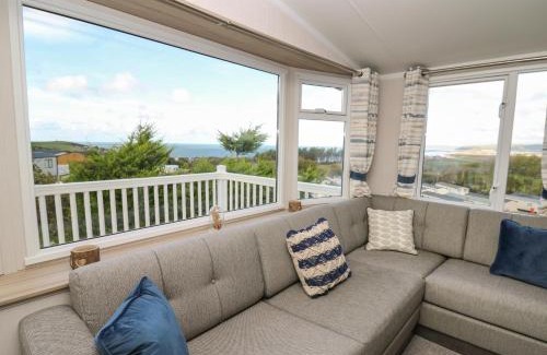 Borth House | Gwent 74