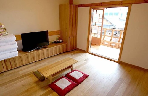 Gyeongju Hotel | Gyeongju Hwangnamkwan Hanok Hotel