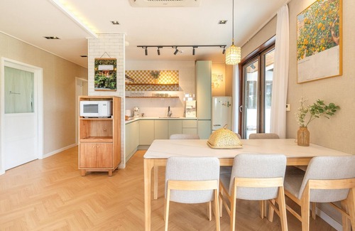 Gyeongju House | Gyeongju Poolvilla Gyeongjuegamyeon