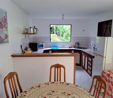Trois-Rivieres Apartment | Hébergement Les HIBISCUS
