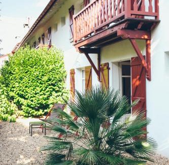 Saint-Etienne-de-Baigorry Hotel | Hôtel Arcé
