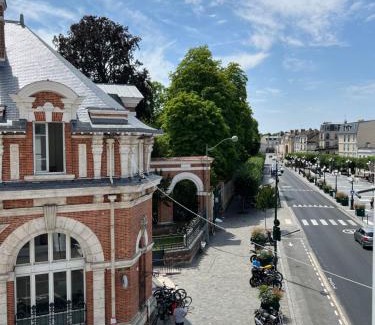 Fontainebleau Hotel | Hôtel Belle Fontainebleau