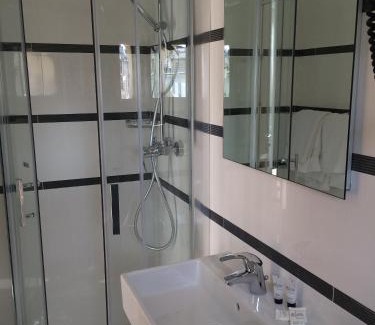 Quinze-Vingts Hotel | Hôtel de France Gare de Lyon Bastille