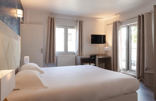 Evreux Hotel | Hôtel de l'Orme, Akena, Evreux