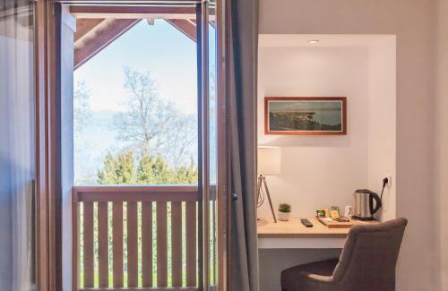 Amphion-les-Bains Hotel | Hôtel De La Plage