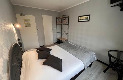 Theix-Noyalo Hotel | Hôtel des îles