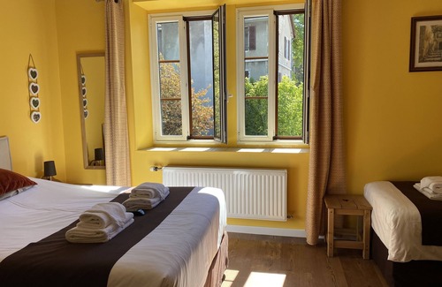 Annecy Old Town Hotel | Hôtel du Château Annecy