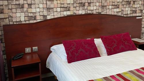 Morlaix Hotel | Hôtel Fontaine, Morlaix