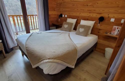Nevache Hotel | Hôtel L'Echaillon