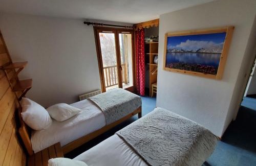 Nevache Hotel | Hôtel L'Echaillon