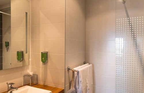 Saint-Jean-de-Luz City Center Hotel | Hôtel La Marisa Grande Plage