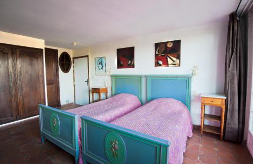 Biot Hotel | Hôtel Les Arcades