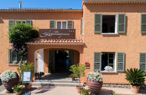 Cargese Hotel | Hôtel Les Lentisques