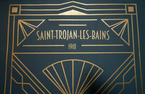 Saint-Trojan-les-Bains Hotel | Hôtel Les Pins