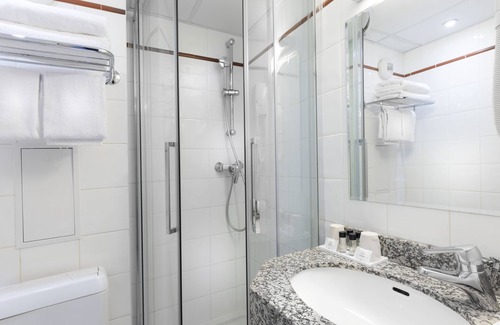 Quartier Saint-Ambroise Hotel | Hôtel Marais de Launay
