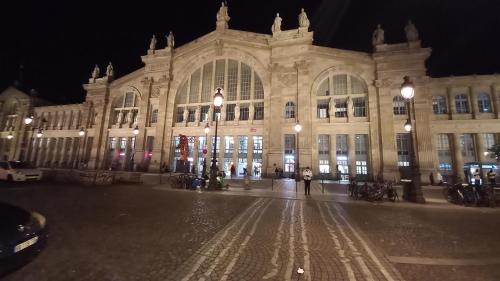 Saint-Vincent-de-Paul Hotel | Hôtel Paris Nord
