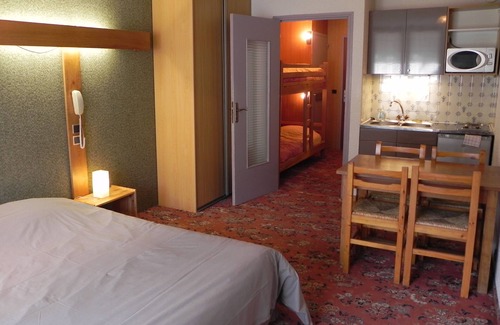 Monetier-les-Bains Hotel | Hôtel Résidence Les Colchiques