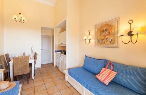 Les Restanques House | Hôtel Résidence Pierre & Vacances Les Restanques du Golfe de Saint-Tropez