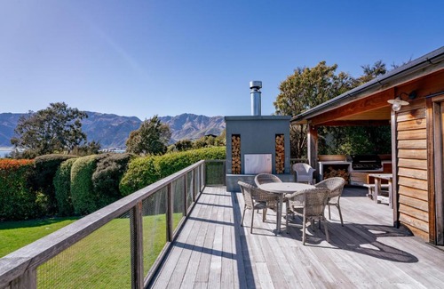 Lake Hawea House | Hāwea Lakehouse - Lake Hāwea Holiday Home