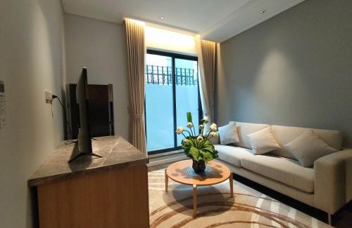 Quang An Apartment | Hồng Gia Tuệ Lake View