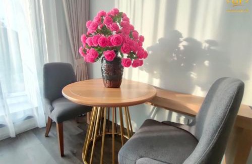 Quang An Apartment | Hồng Gia Tuệ Lake View