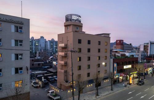 Chuncheon Hotel | H Avenue Chuncheon
