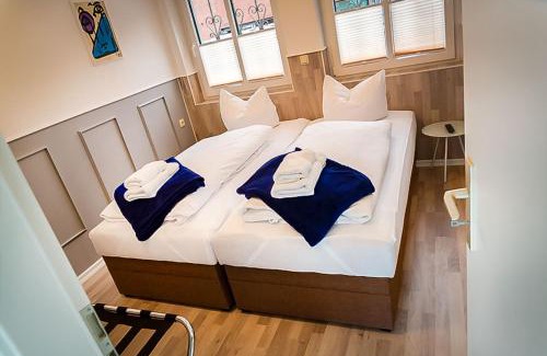 Innenstadt Apartment | H&H Apartments im Herzen der Stadt geräumig ruhig zentral mit Küche und Esstisch