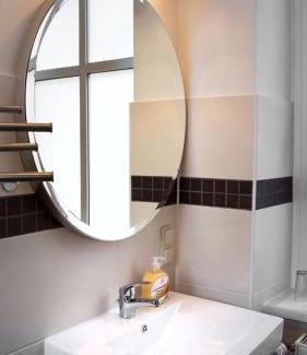 Innenstadt Apartment | H&H Apartments im Herzen der Stadt geräumig ruhig zentral mit Küche und Esstisch