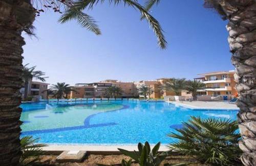 Universal Apartment | H&O Iris Sea Breeze