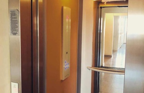 Brasov Apartment | H Studio