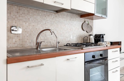 Bussana Apartment | 𝐇11 [Bussana 2A] Sea