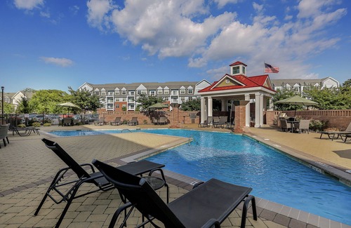 Norfolk Apartment | H4N Watermark - 1 Bed Apartment in Norfolk