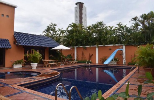 Helios del Oeste Apartment | Hab. Maria Montez