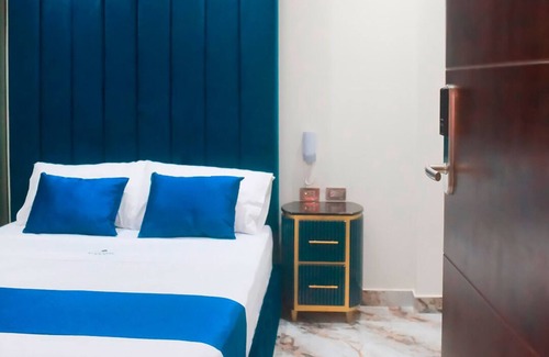Chancay House | Habitación Doble Vista al Jardín BlueThree Hotel 3✨️ 7min de la Plaza de Chancay