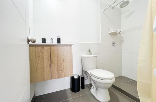 Magdalena del Mar House | Habitación baño Compartido #2