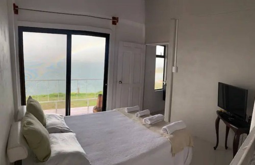 Canton Tilaran House | Habitación con vista al lago Arenal!