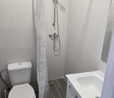 Algemesi House | Habitaciones La Estación