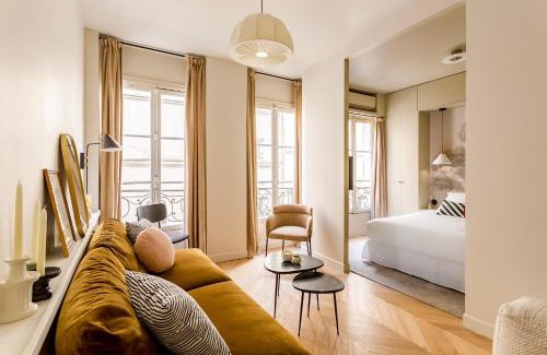Strasbourg -Saint-Denis Apartment | Habitat Parisien - Grands Boulevards Montorgueil