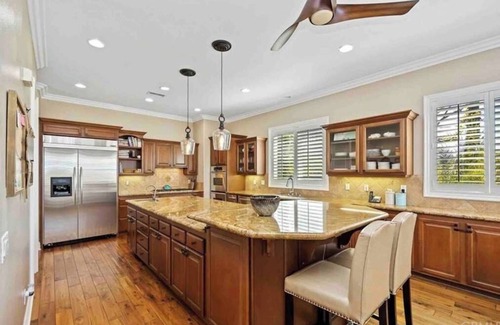 Temecula Villa | Hacienda-In center of Temecula Wine Country