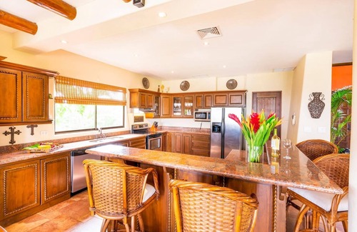 Potrero House | Hacienda-style Villa With Pool and Sweeping Ocean Views Above Potrero