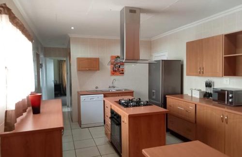 Greater Johannesburg Metropolitan Area Apartment | Hadeda Cottage