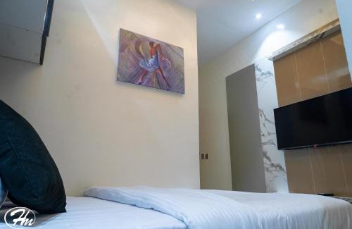 Ikeja Hotel | Hadmof Hotel and Suites