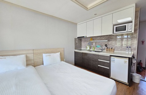 Aewol Hotel | Haemil Resort