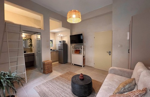 Haifa Apartment | Haifa Downtown Eco Apt by Sea N' Rent